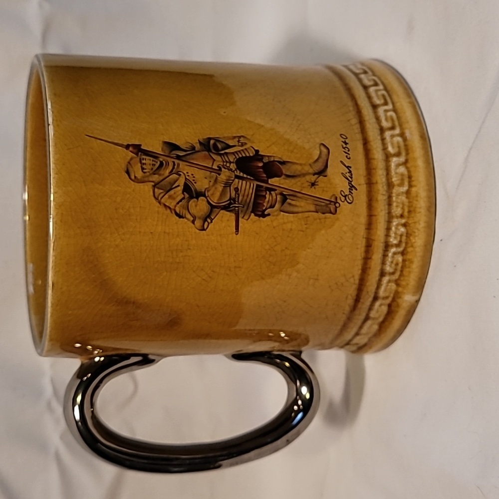 Gold 20oz mug King Arthur made in England